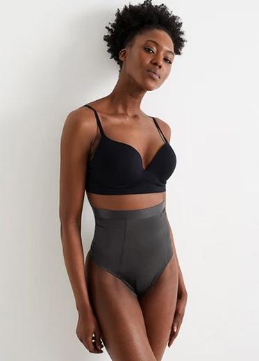 Трусики - шорти C&A
                                                моделюючи