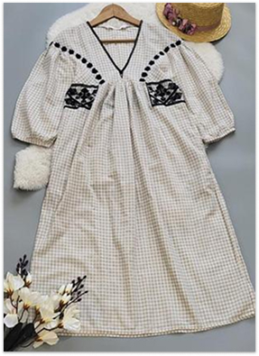 Плаття з вишивкою zara