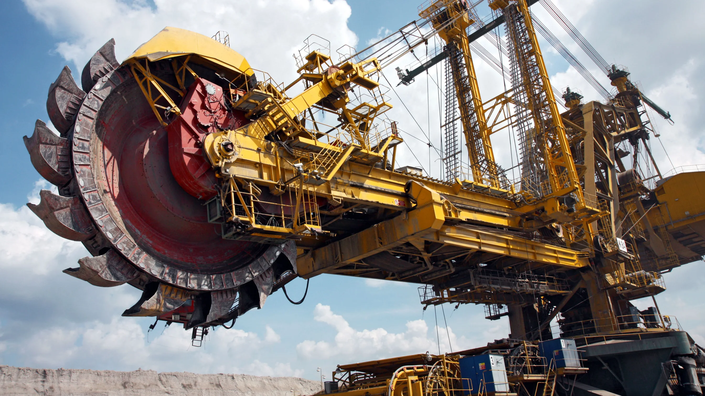 Heavy industrial mining equipment